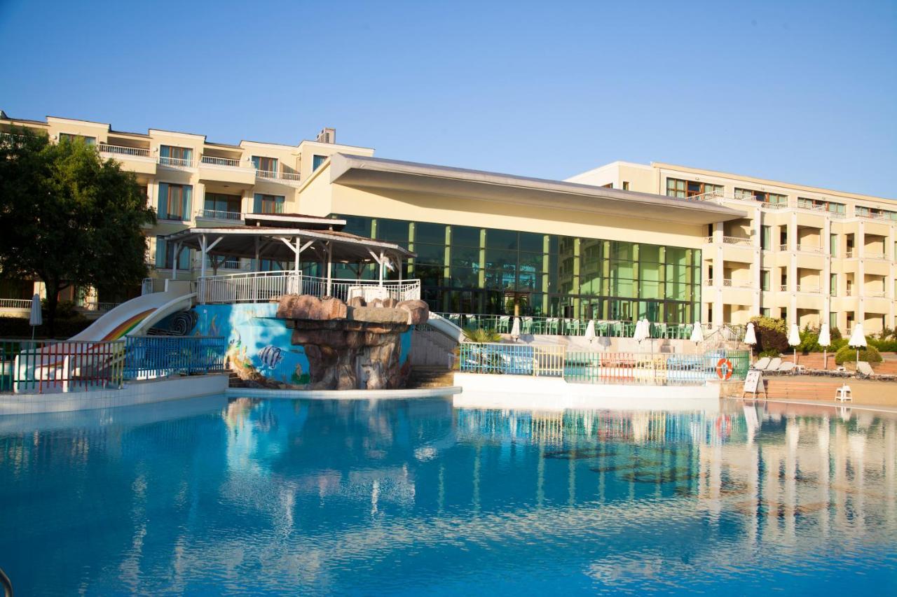 Hotel Perla Beach Luxury プリモルスコ エクステリア 写真