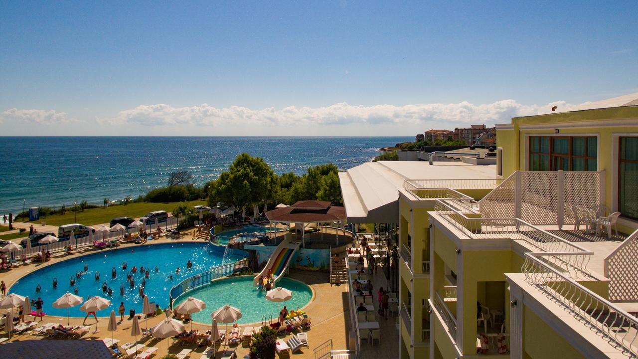 Hotel Perla Beach Luxury プリモルスコ エクステリア 写真