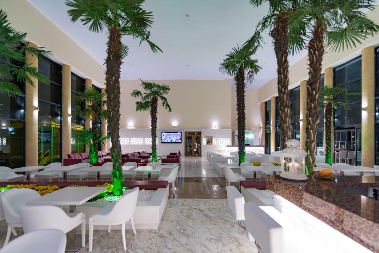 Hotel Perla Beach Luxury プリモルスコ エクステリア 写真