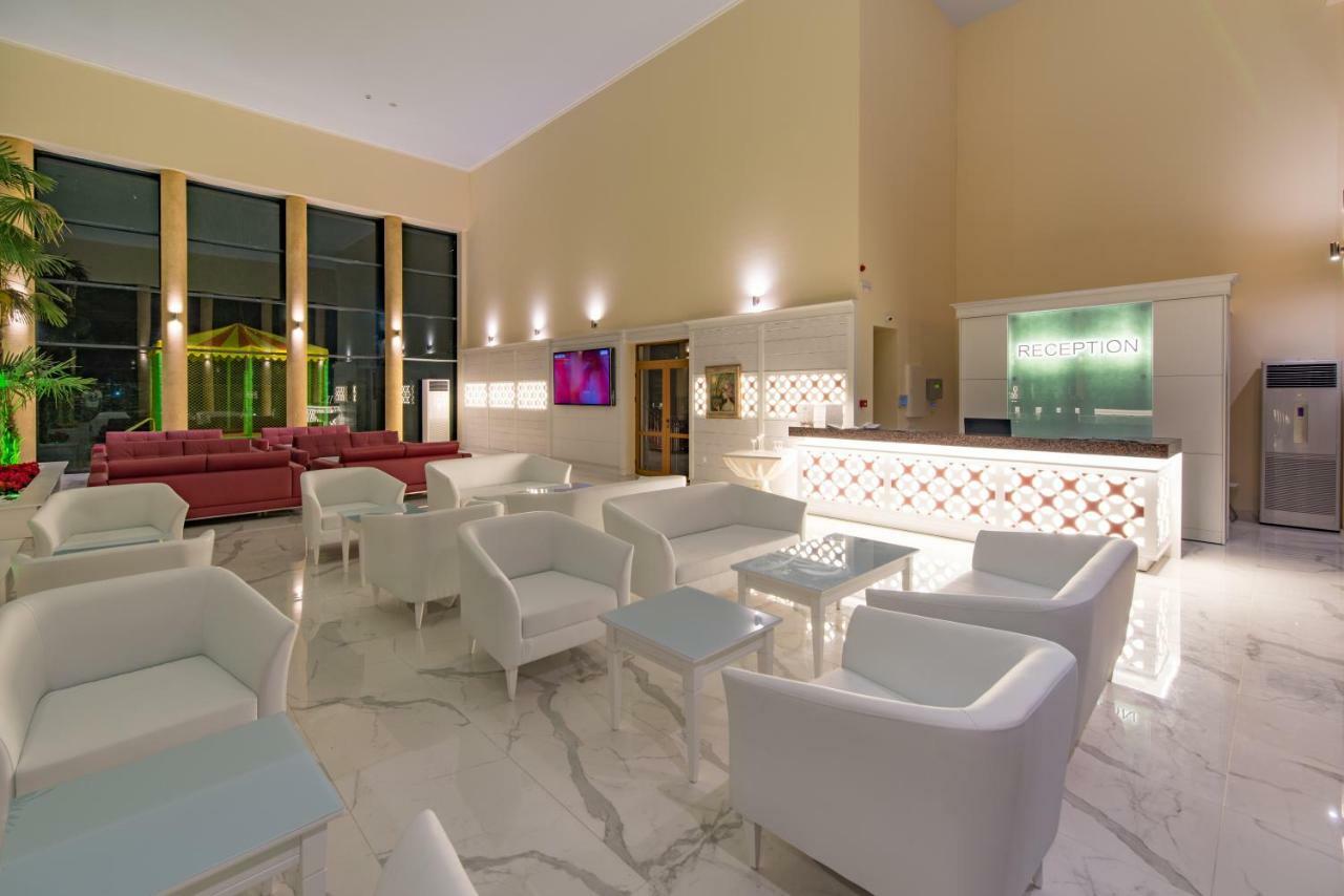 Hotel Perla Beach Luxury プリモルスコ エクステリア 写真